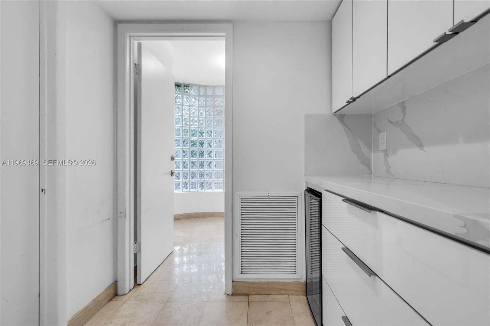 1769 Wa Kee Na Dr Miami, FL 33133