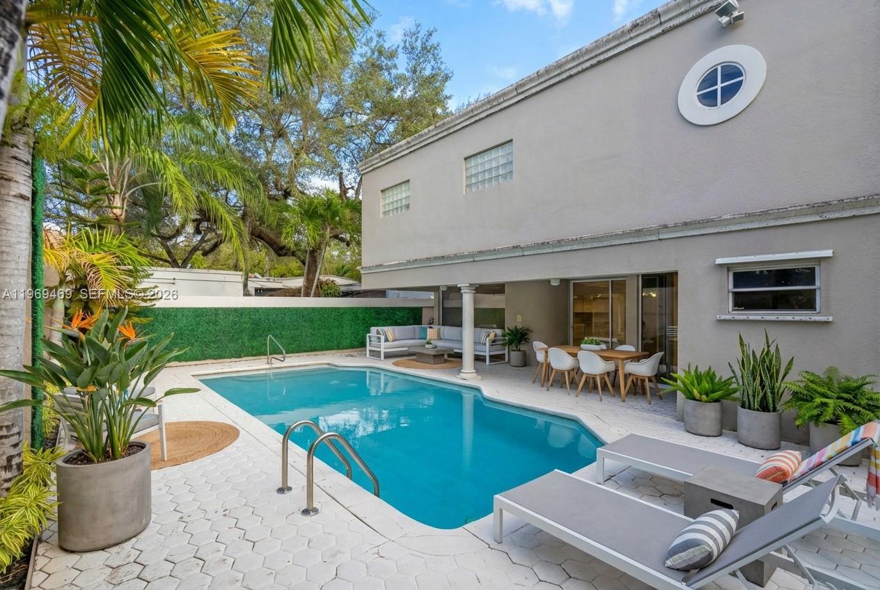 1769 Wa Kee Na Dr Miami, FL 33133