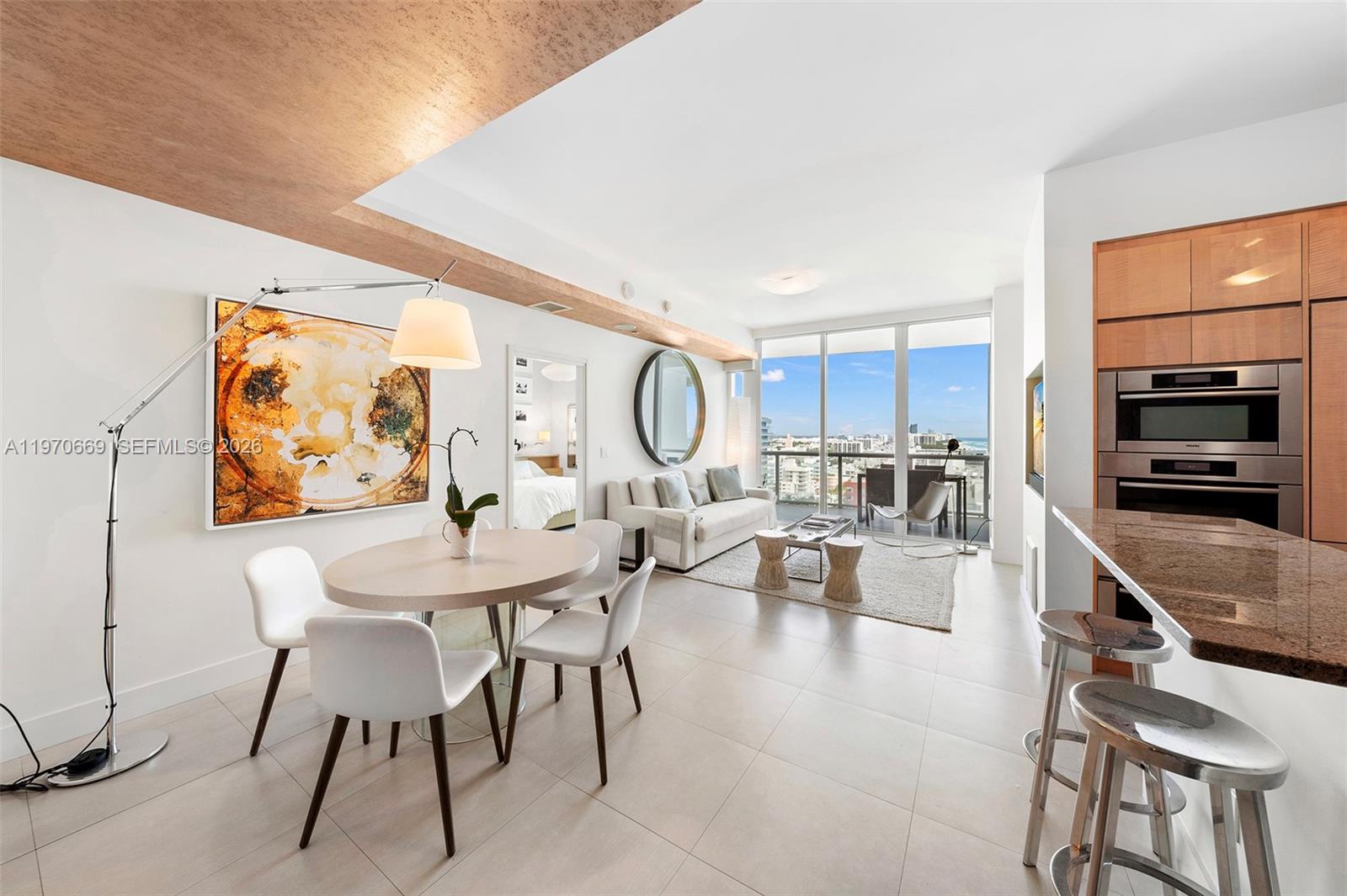 image Continuum South Beach North Tower14