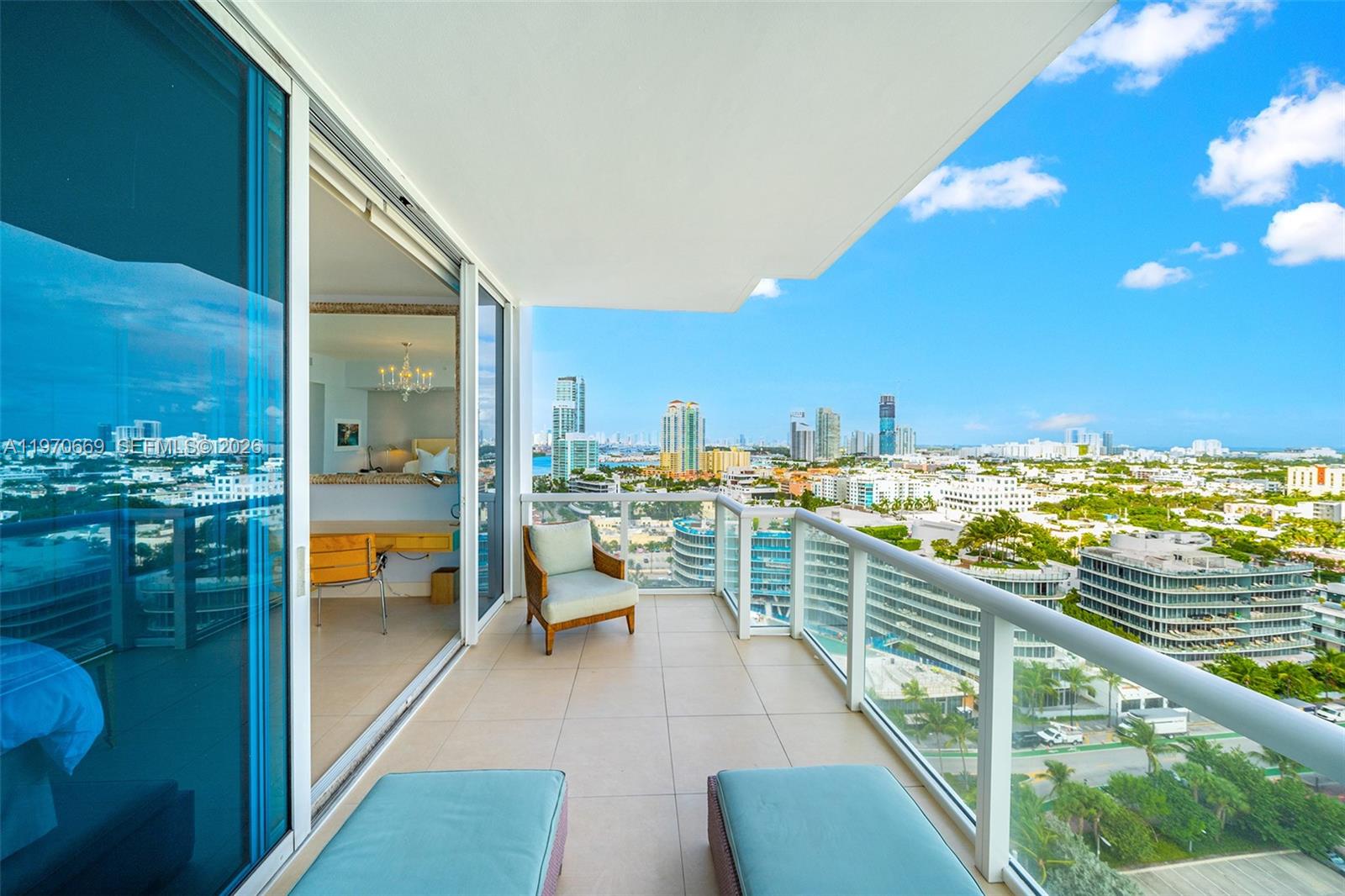 image Continuum South Beach North Tower27