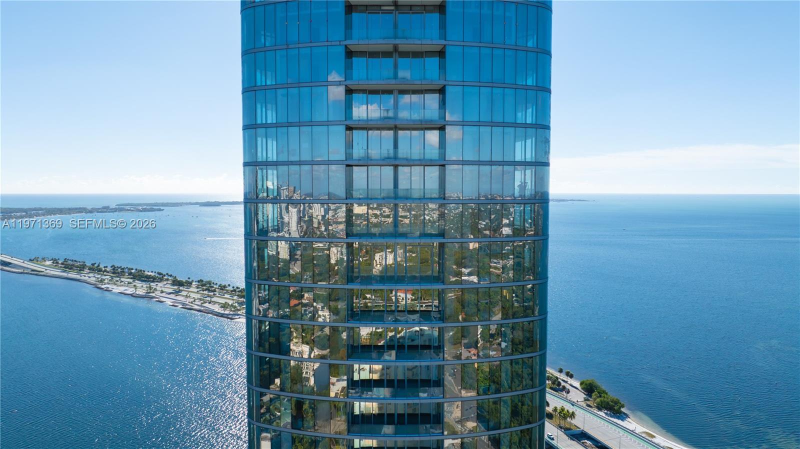 175 SE 25th Rd #2802 Miami, FL 33129