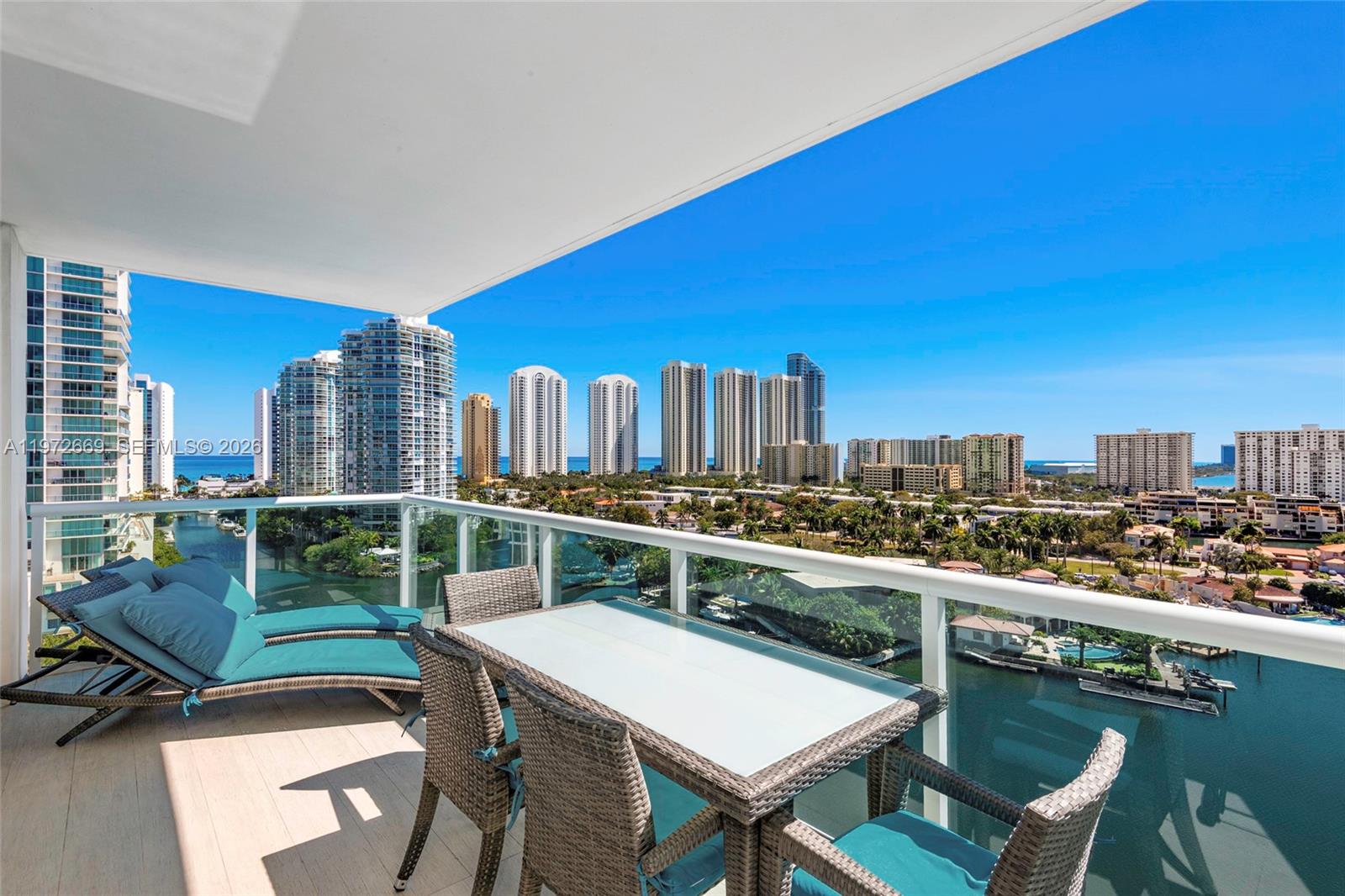 400 Sunny Isles Blvd #1222 SE CORNER UNIT Sunny Isles Beach, FL 33160
