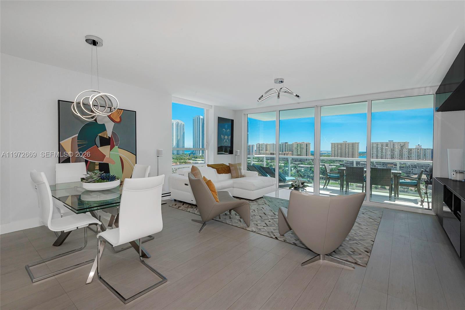 400 Sunny Isles Blvd #1222 SE CORNER UNIT Sunny Isles Beach, FL 33160