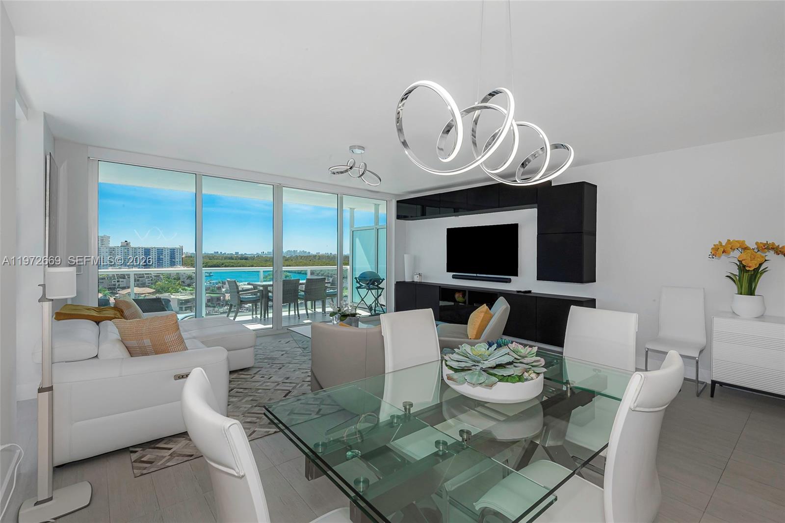 400 Sunny Isles Blvd #1222 SE CORNER UNIT Sunny Isles Beach, FL 33160