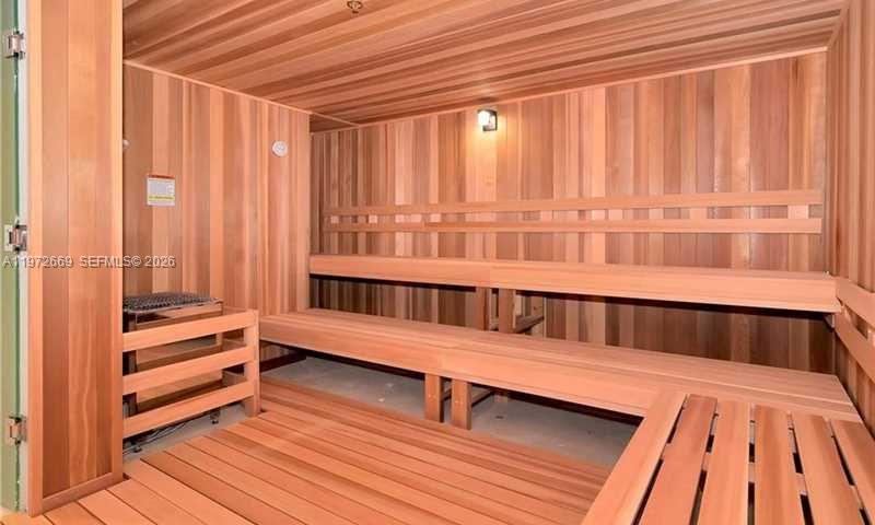 400 Sunny Isles Blvd #1222 SE CORNER UNIT Sunny Isles Beach, FL 33160