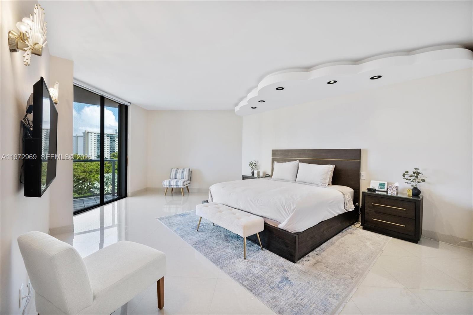 19500 Turnberry Way #5F Aventura, FL 33180