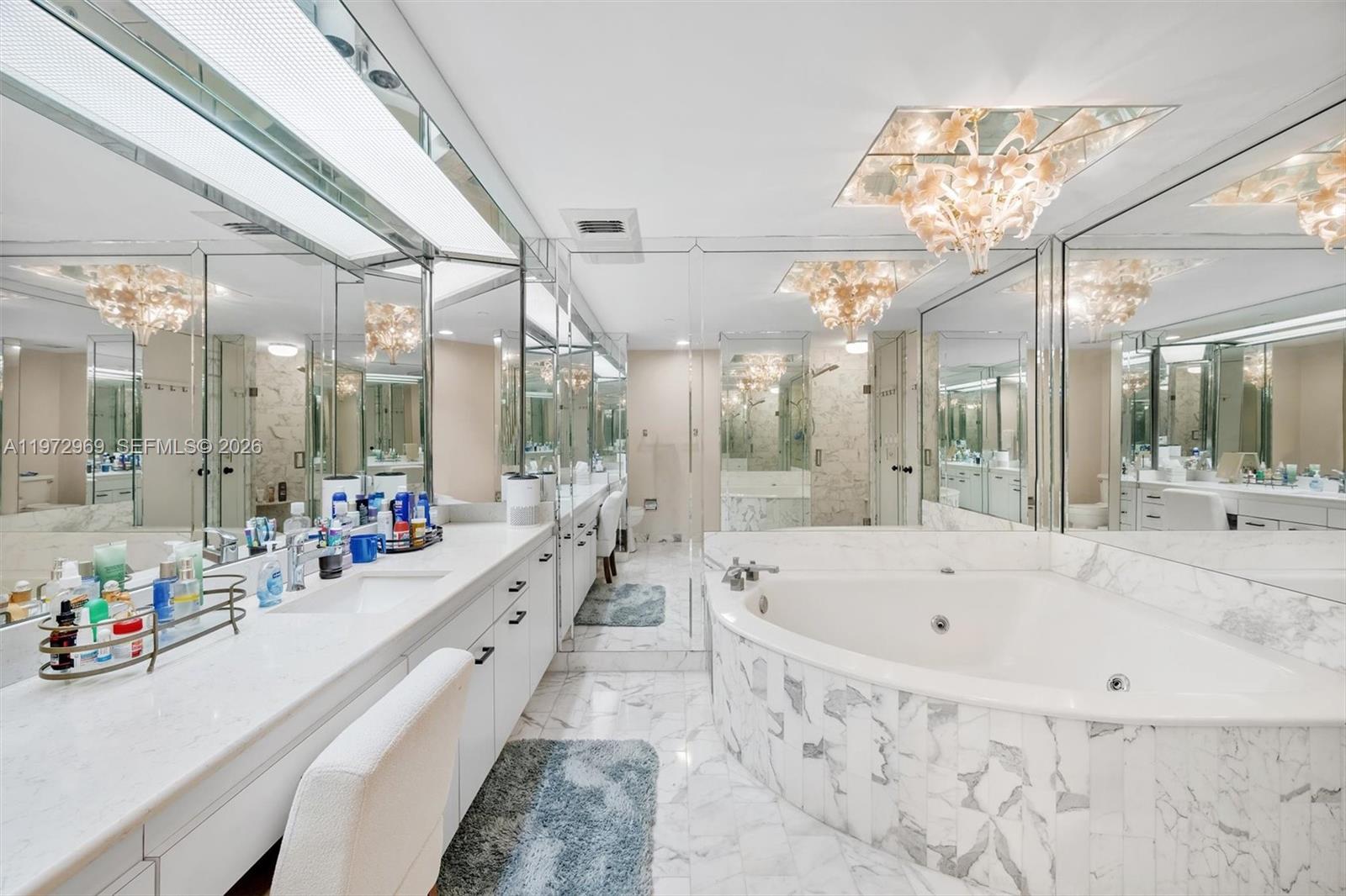 19500 Turnberry Way #5F Aventura, FL 33180