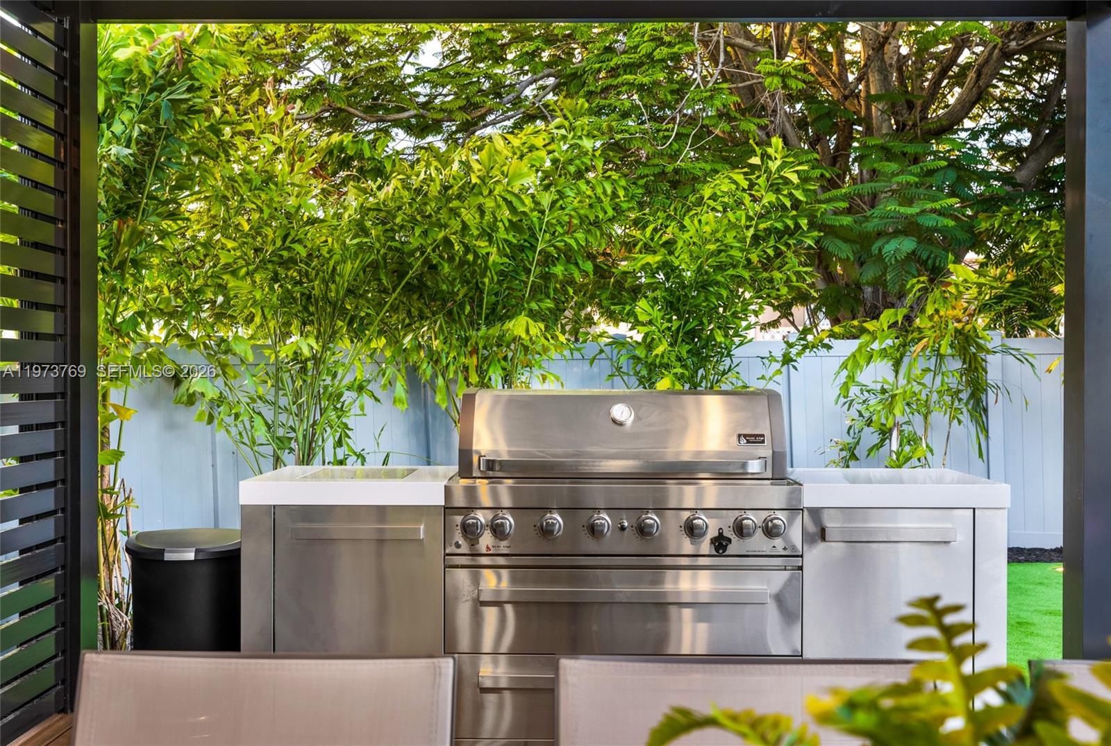 2100 SW 9th Ave Miami, FL 33129