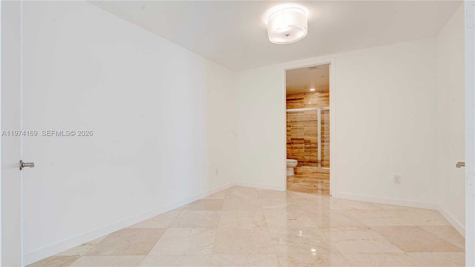 16001 Collins Ave #3007 Sunny Isles Beach, FL 33160