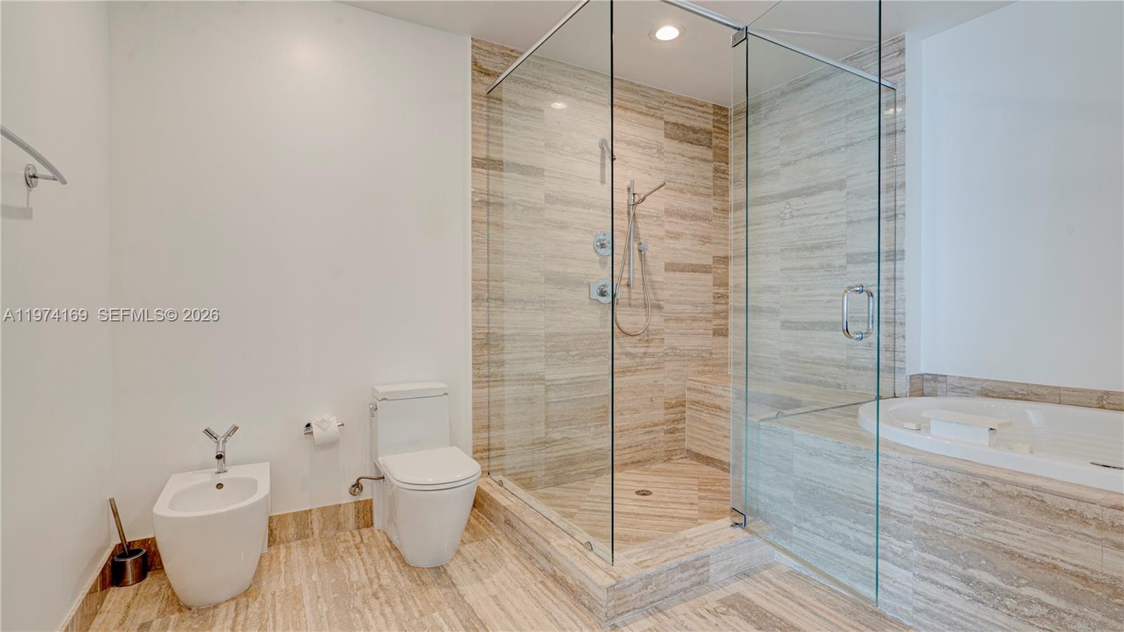 16001 Collins Ave #3007 Sunny Isles Beach, FL 33160