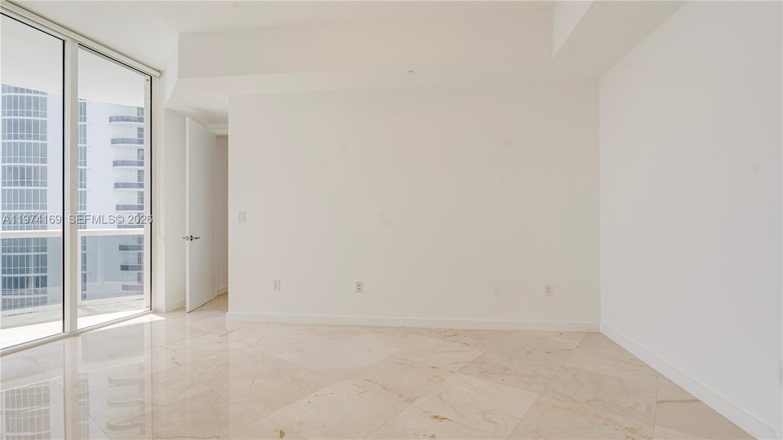 16001 Collins Ave #3007 Sunny Isles Beach, FL 33160