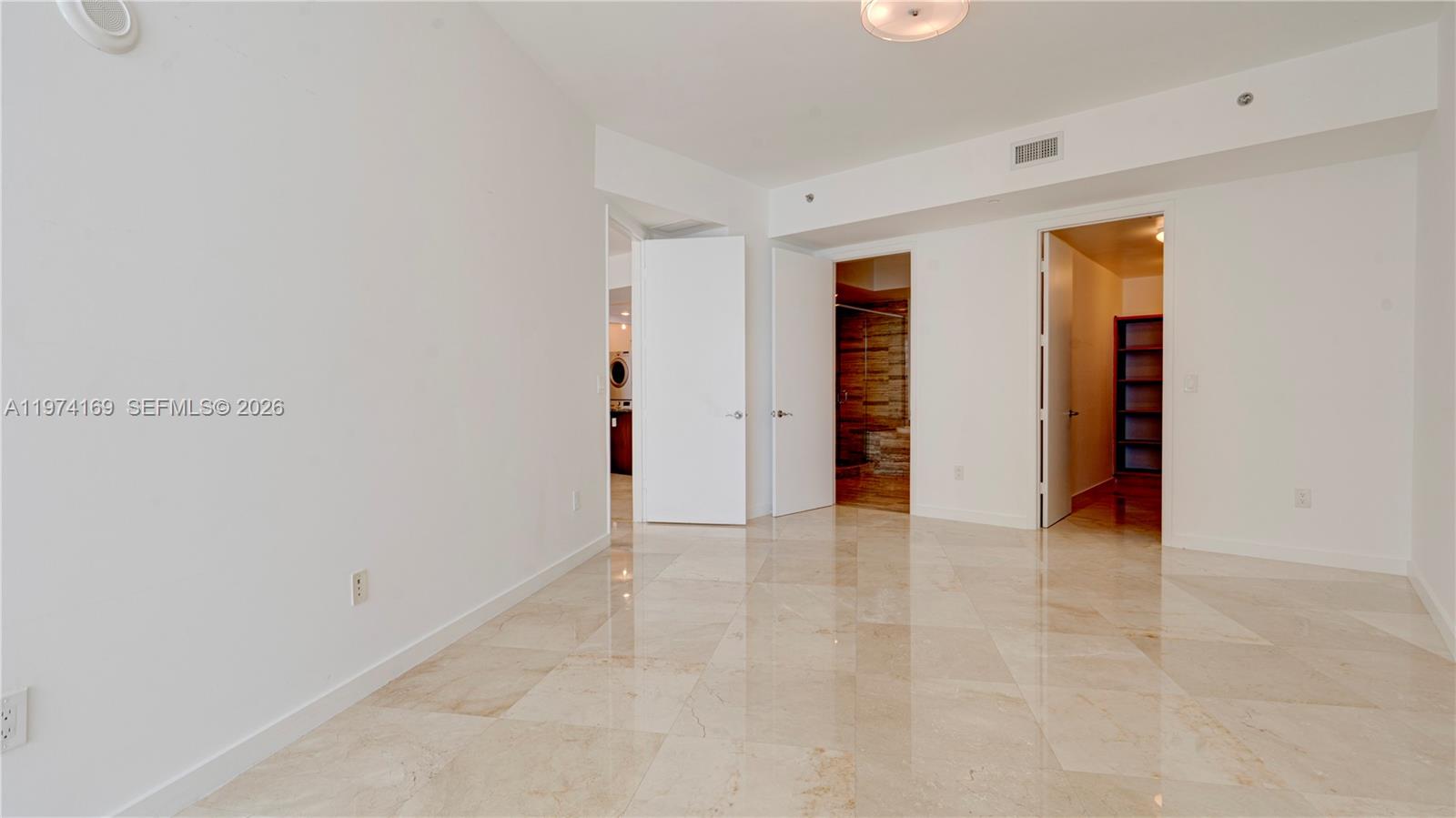 16001 Collins Ave #3007 Sunny Isles Beach, FL 33160
