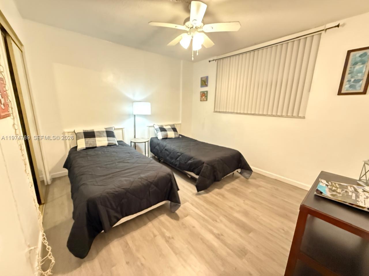 3660 NE 166th St #212 North Miami Beach, FL 33160