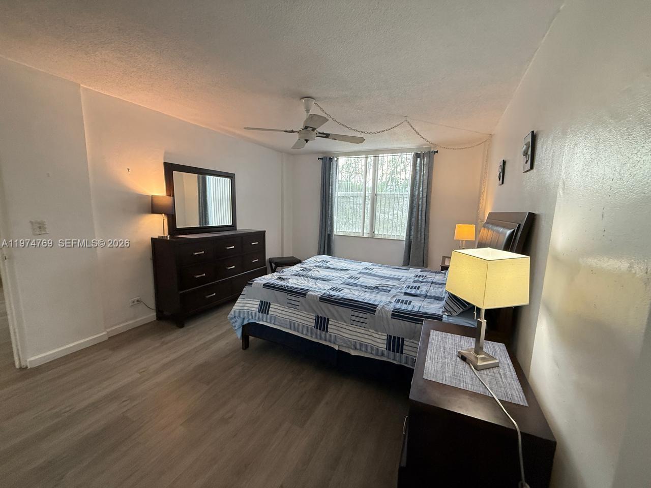 3660 NE 166th St #212 North Miami Beach, FL 33160