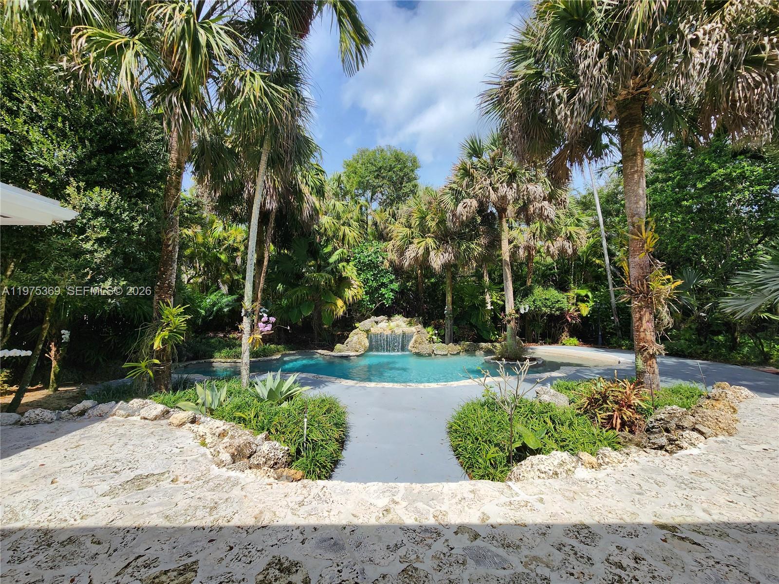 6065 SW 133rd St Pinecrest, FL 33156