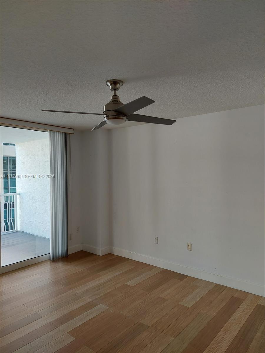 image The Club at Brickell Bay15