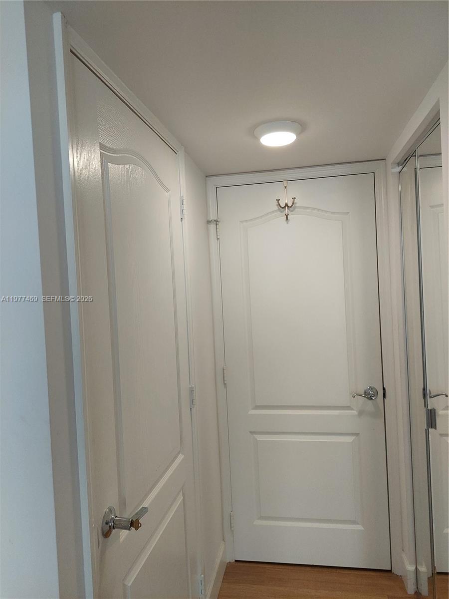 image The Club at Brickell Bay20