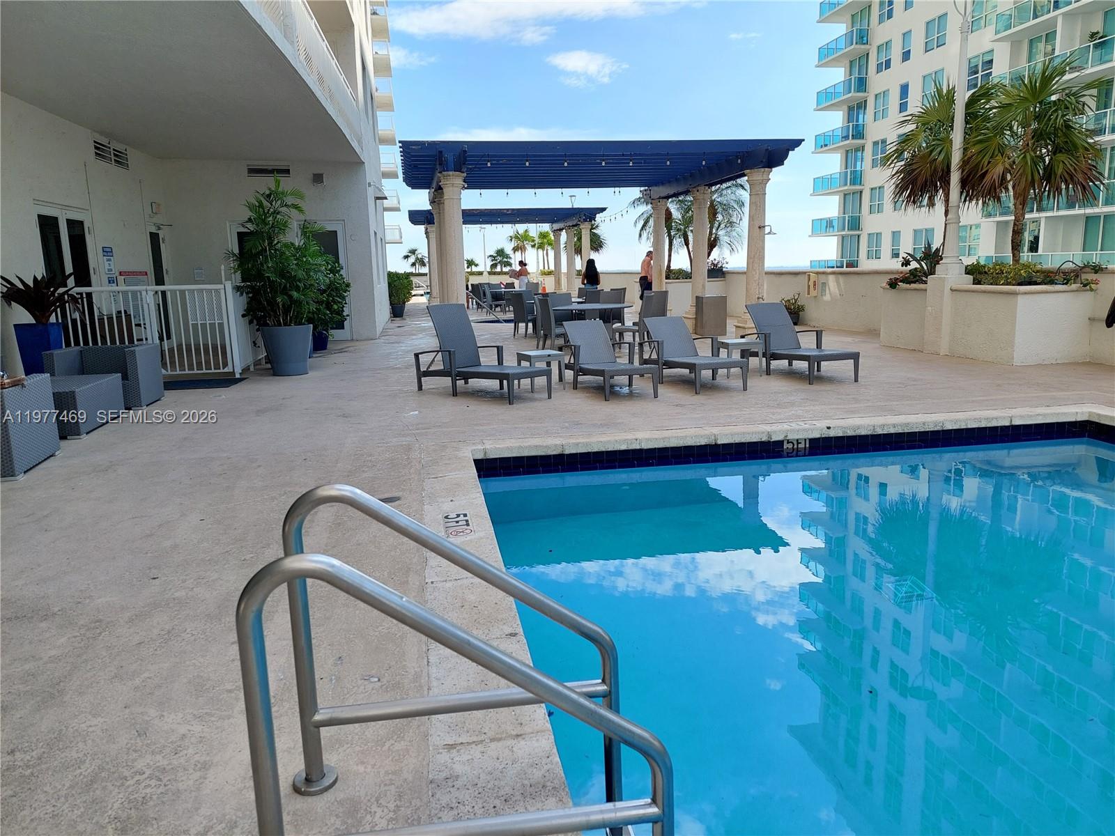 image The Club at Brickell Bay32