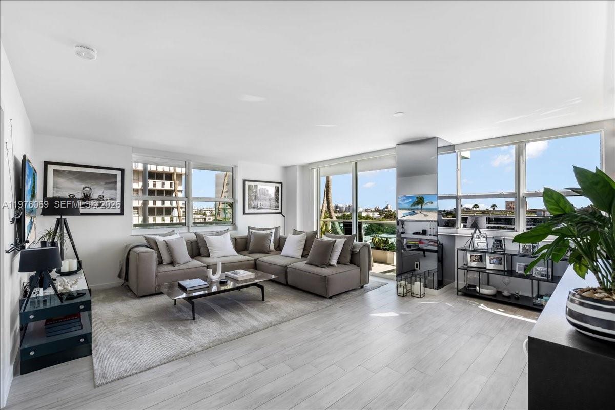 650 West Ave #712 Miami Beach, FL 33139