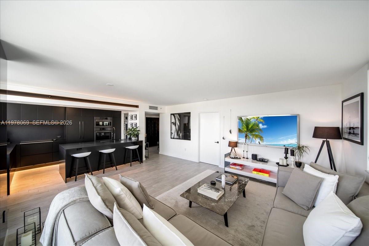 650 West Ave #712 Miami Beach, FL 33139