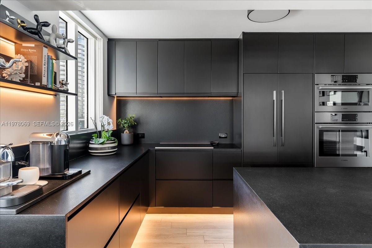 650 West Ave #712 Miami Beach, FL 33139