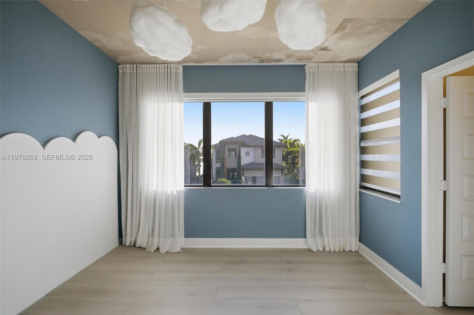 16033 NW 87th Ct Miami Lakes, FL 33018