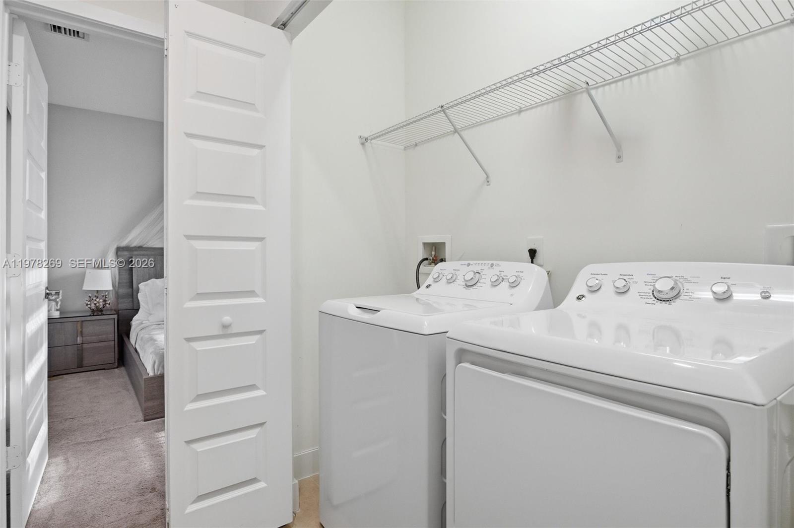 16033 NW 87th Ct Miami Lakes, FL 33018