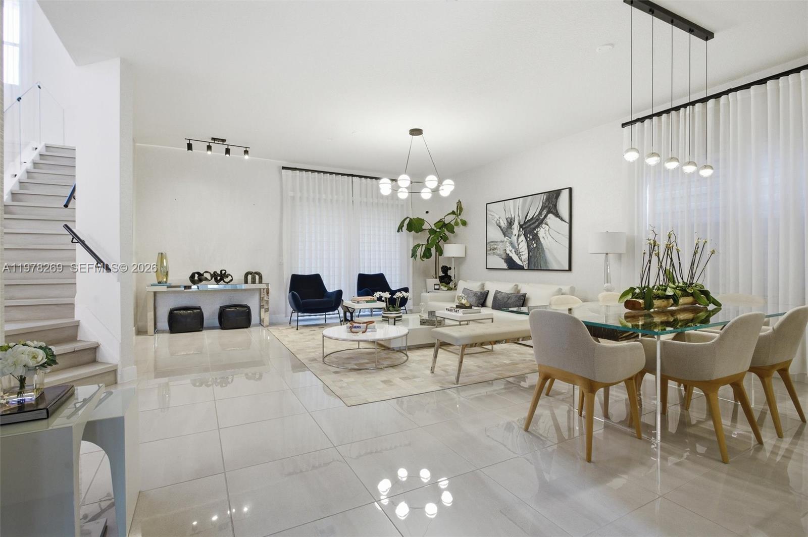 16033 NW 87th Ct Miami Lakes, FL 33018