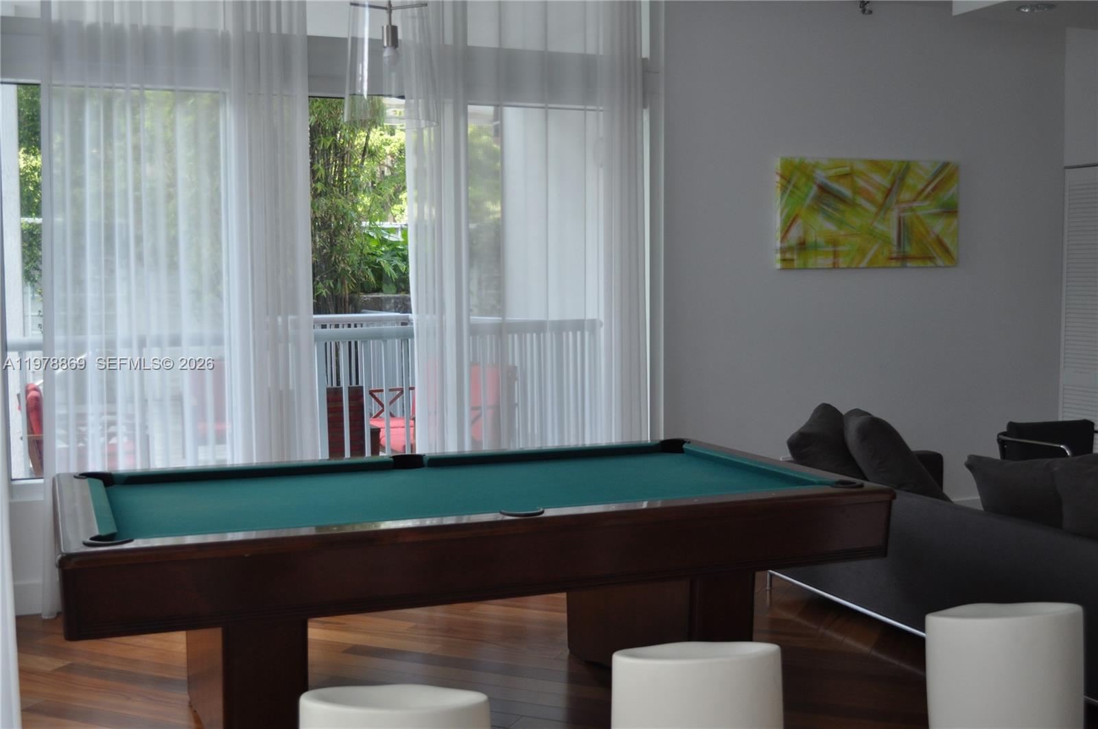 image Loft Downtown I12