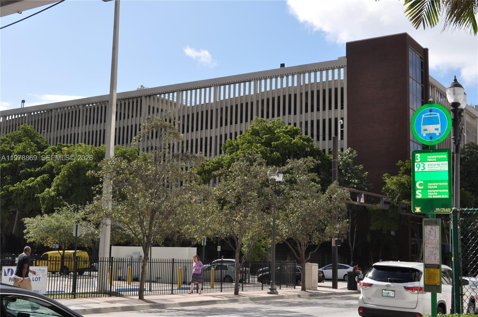 image Loft Downtown I17