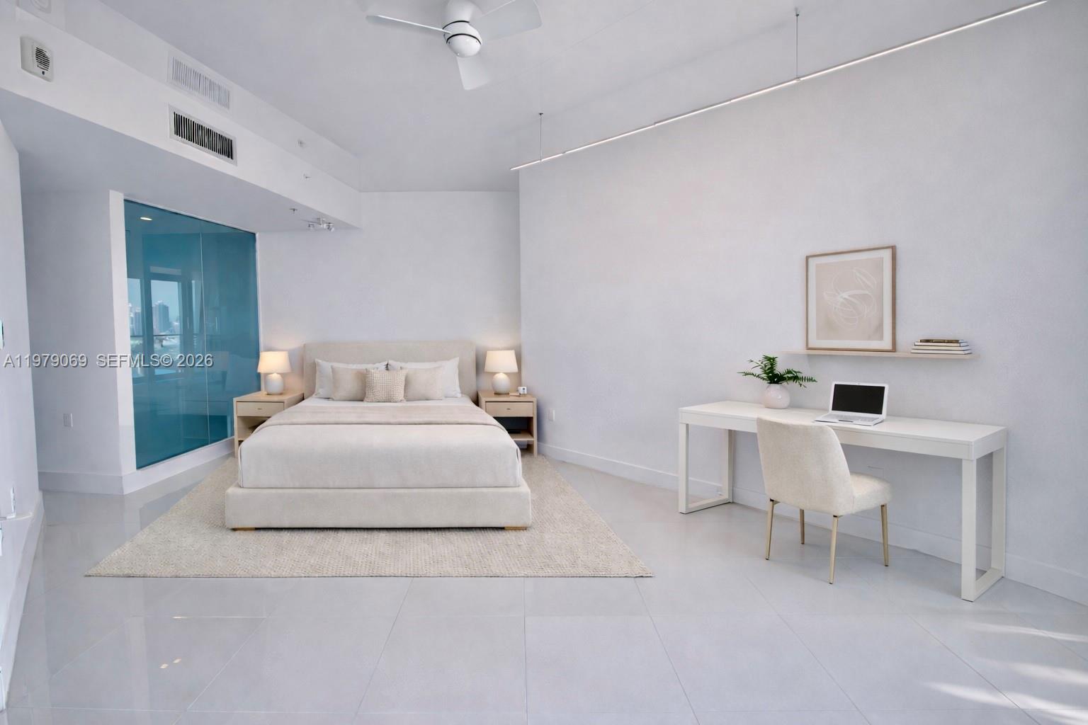 2155 Washington Ct #606 Miami Beach, FL 33139