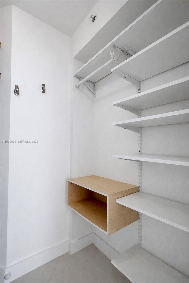 2155 Washington Ct #606 Miami Beach, FL 33139