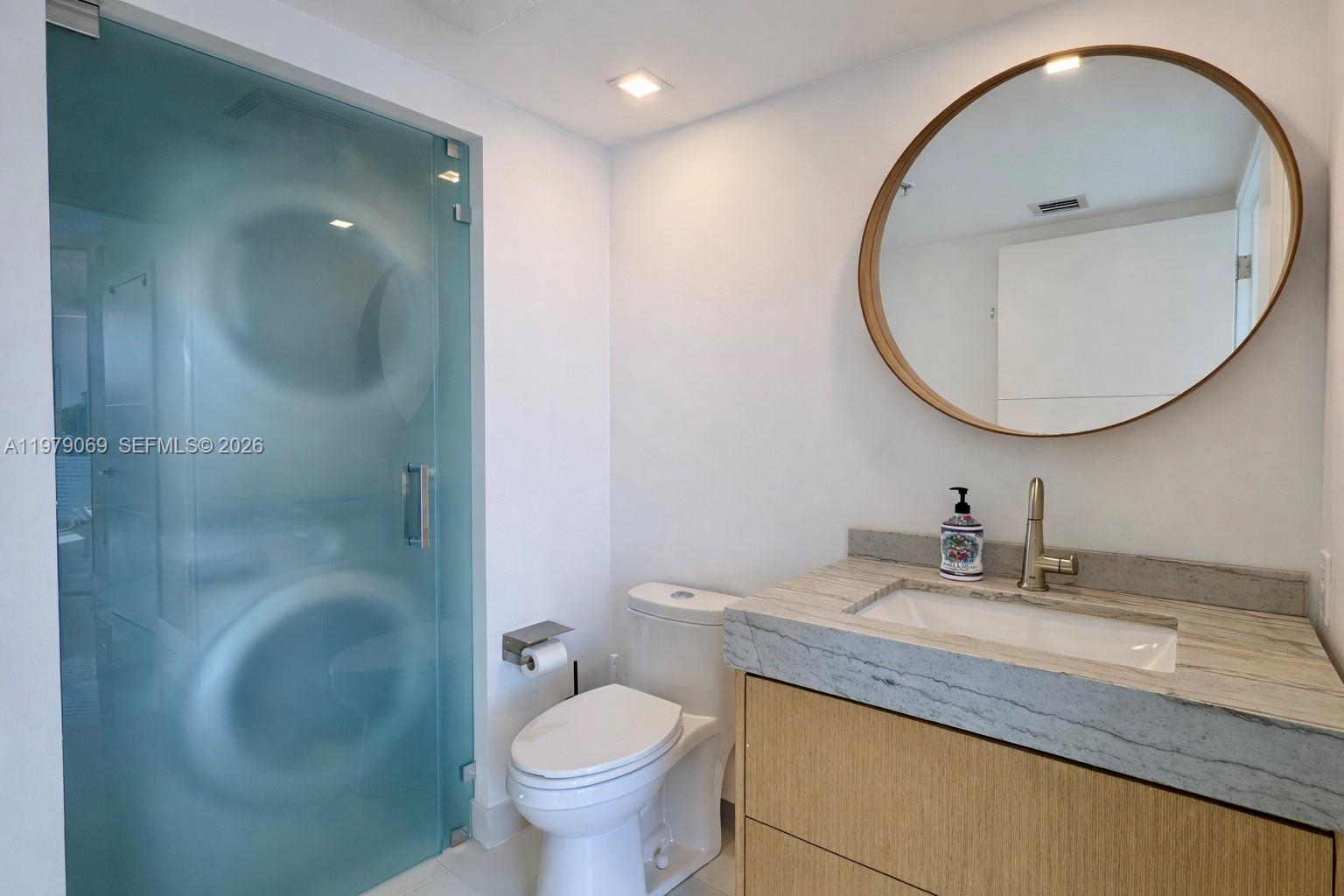 2155 Washington Ct #606 Miami Beach, FL 33139