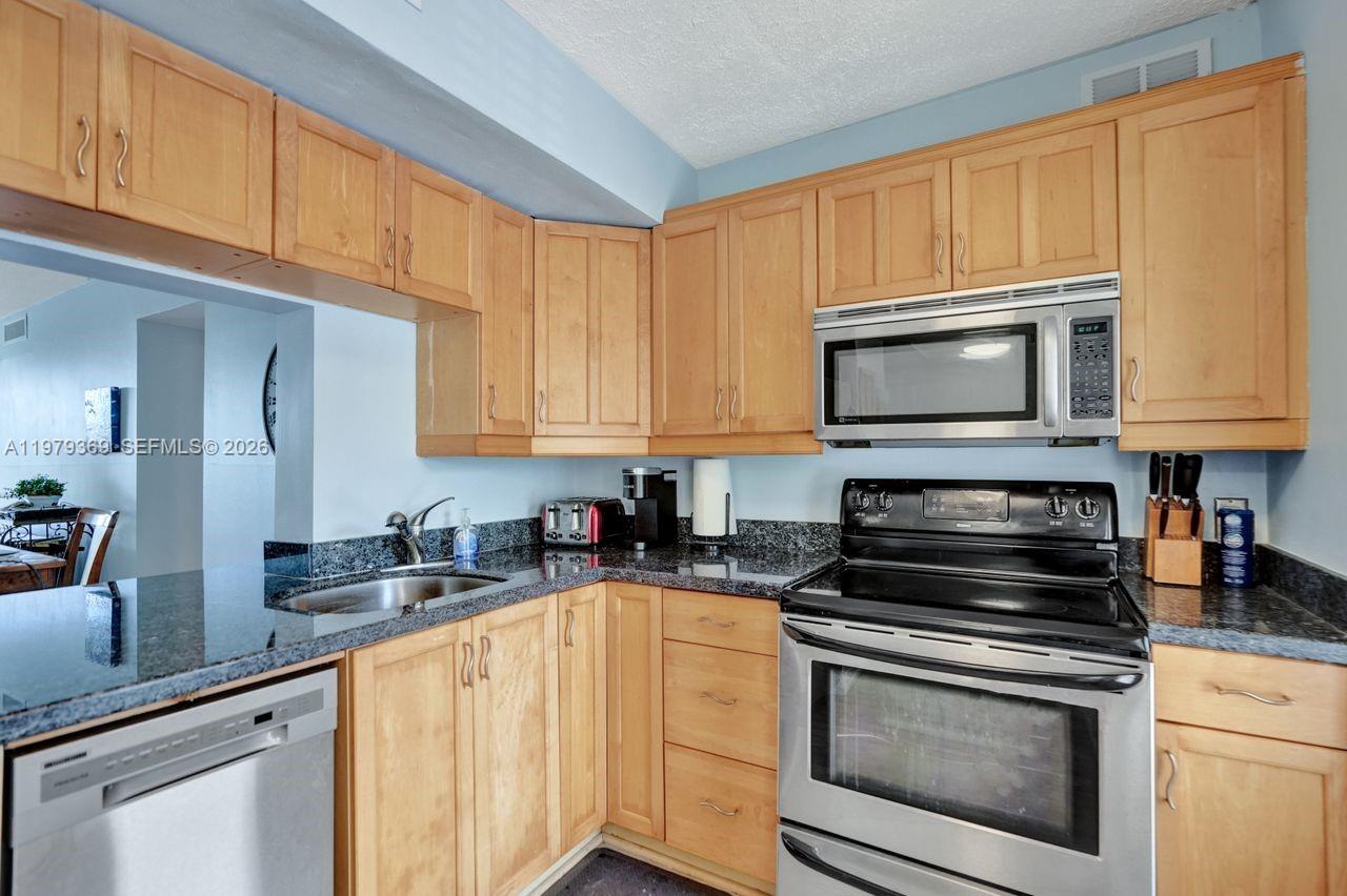 2651 S Course Dr #203