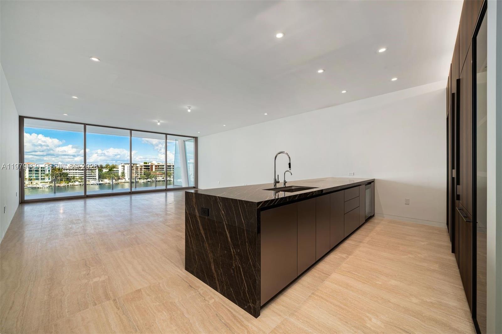 image Vita at Grove Isle9