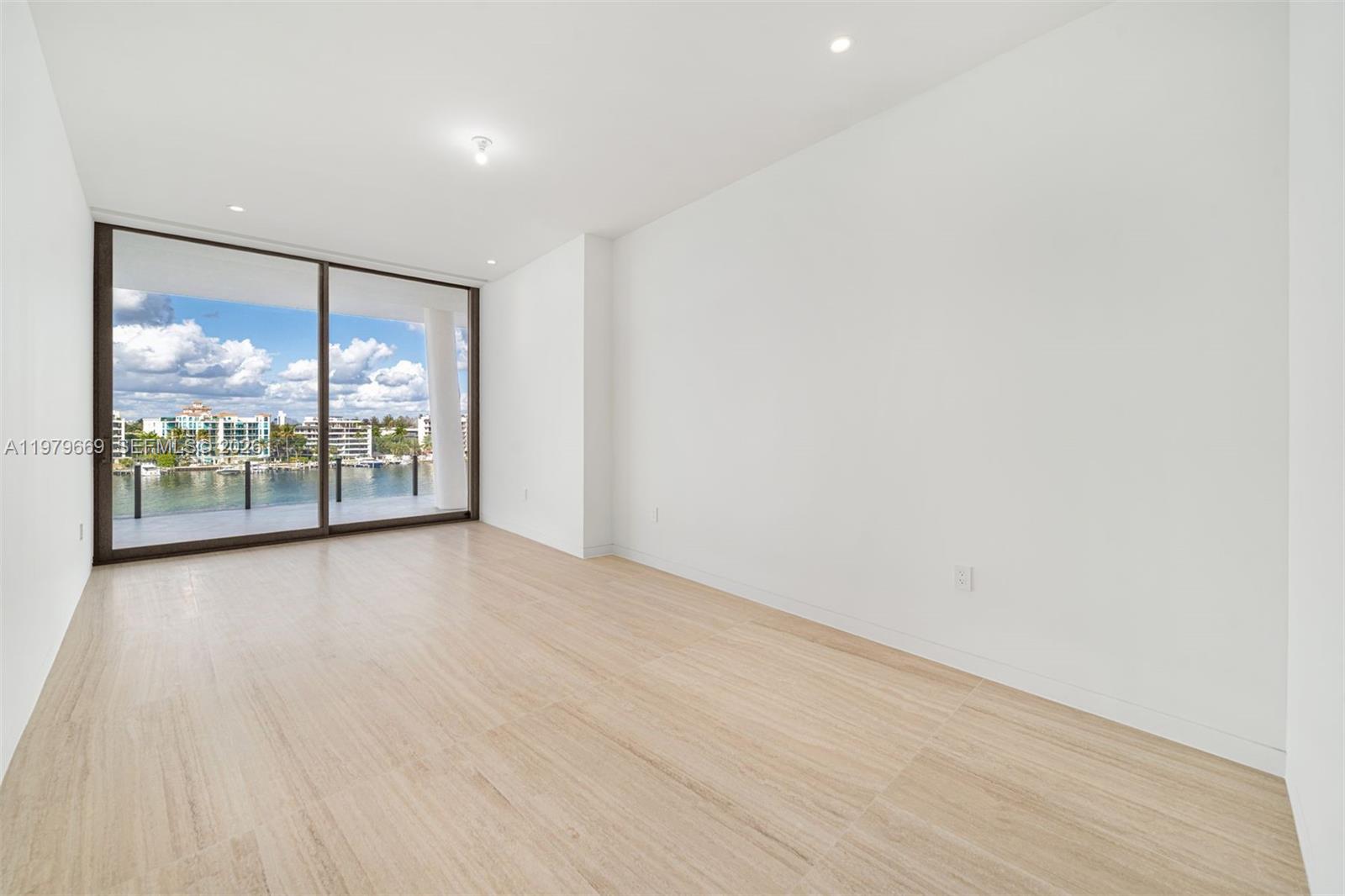 image Vita at Grove Isle15