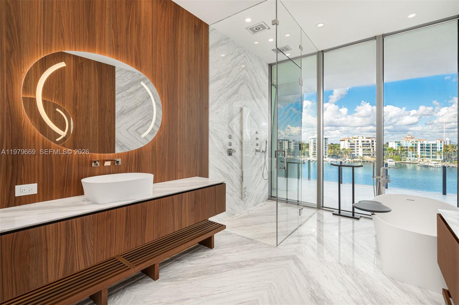 image Vita at Grove Isle17