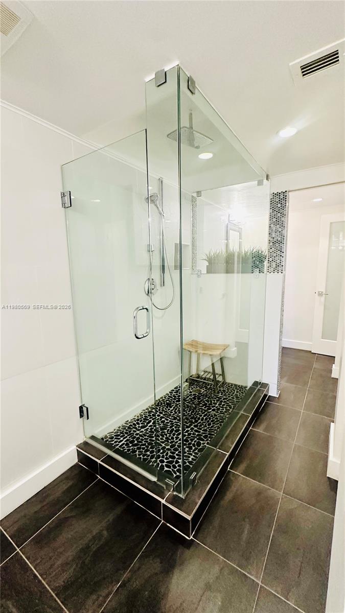 19390 Collins Ave #424 Sunny Isles Beach, FL 33160