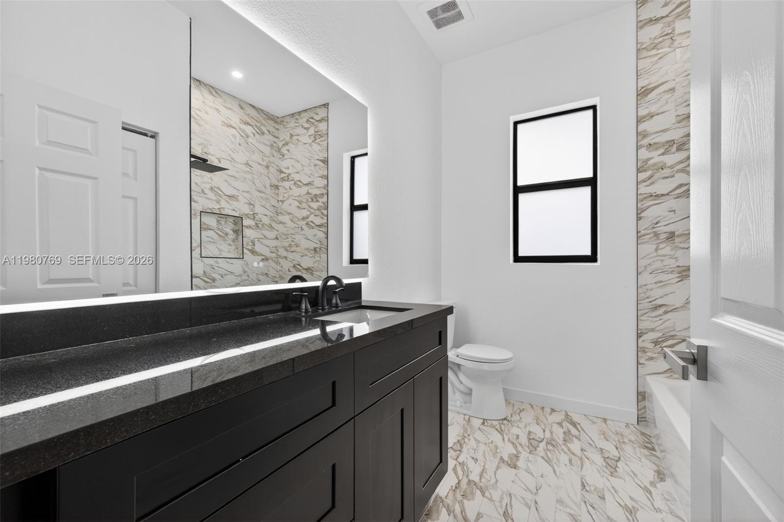 3040 NW 24th St Fort Lauderdale, FL 33311