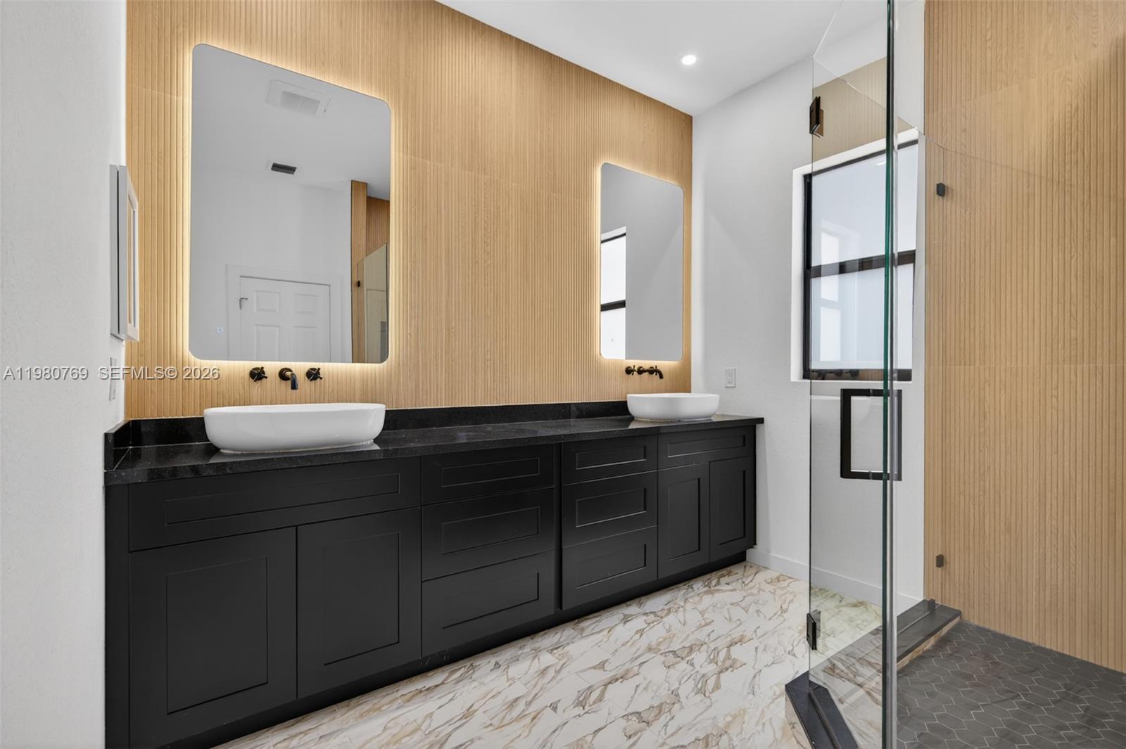 3040 NW 24th St Fort Lauderdale, FL 33311