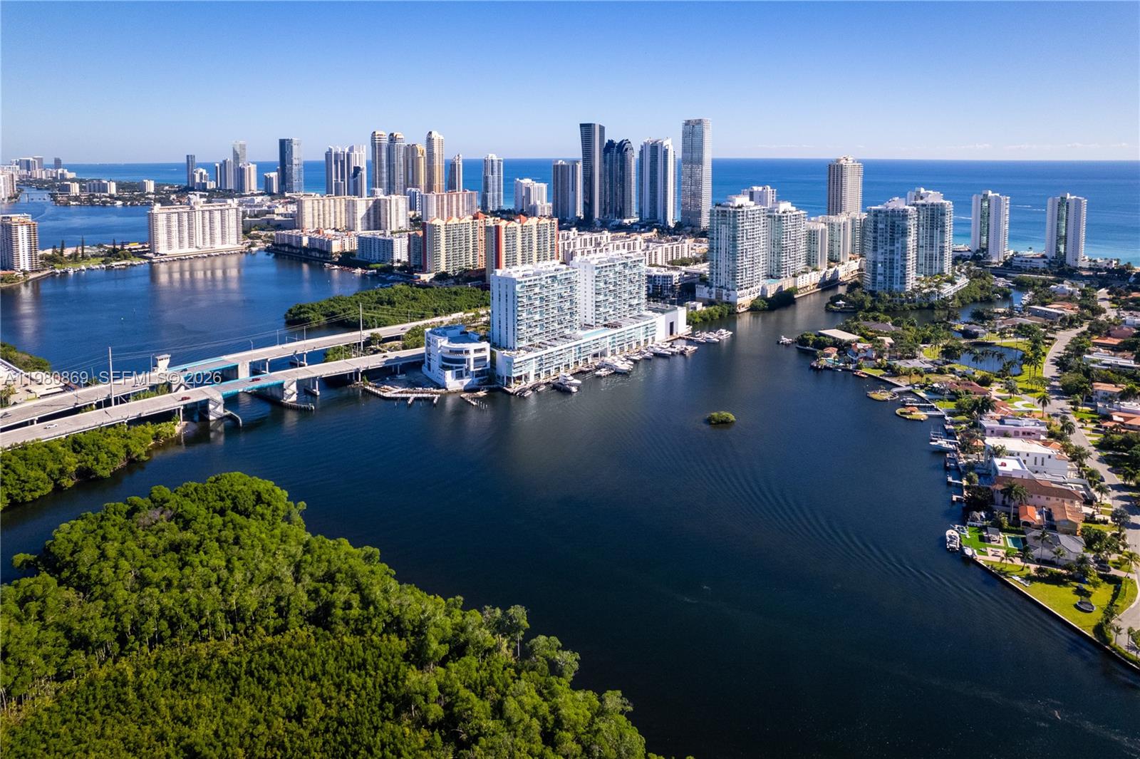 image 400 Sunny Isles30