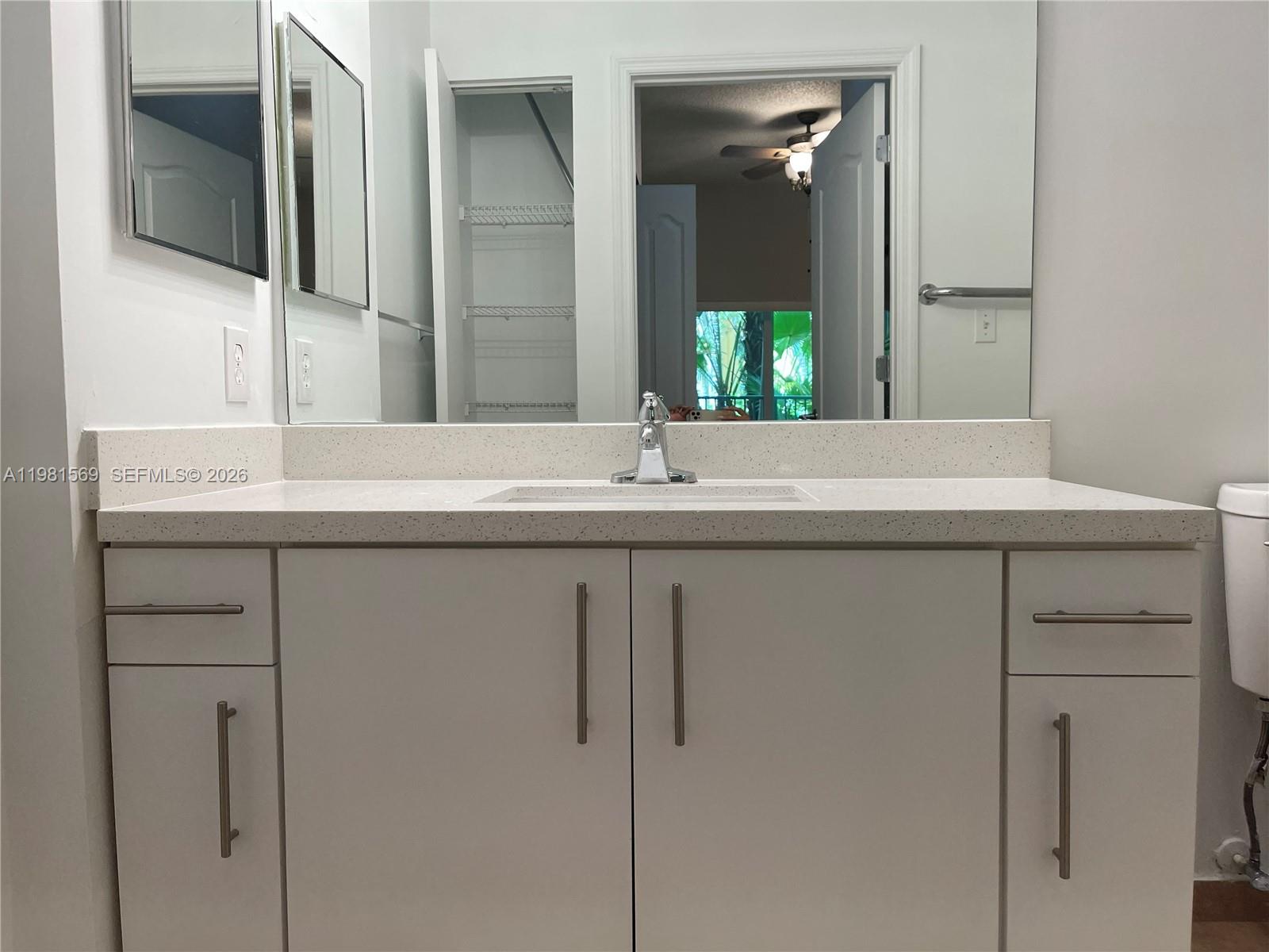 6001 SW 70th St #130 South Miami, FL 33143