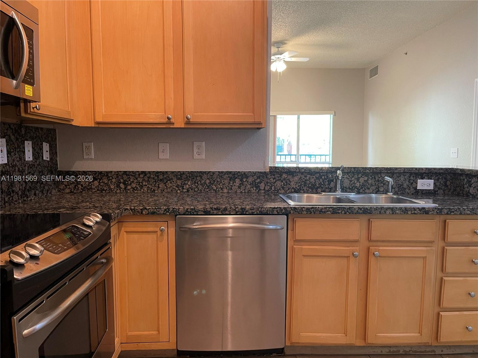 6001 SW 70th St #130 South Miami, FL 33143