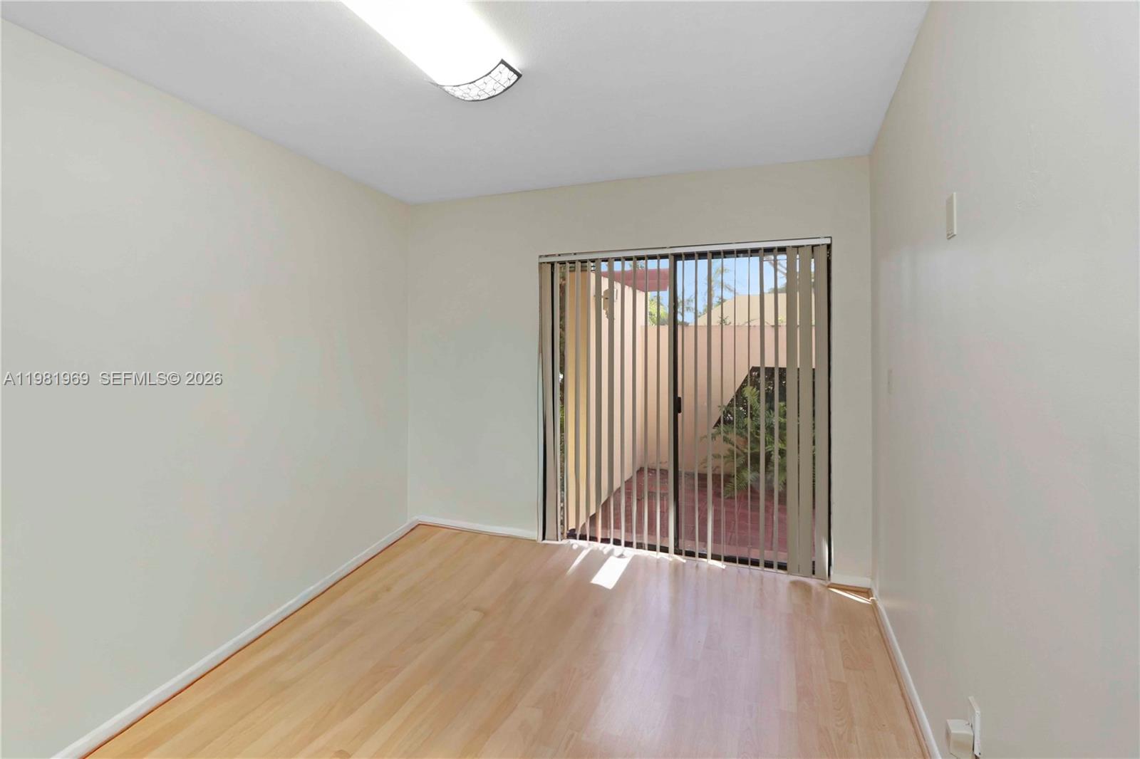 11721 SW 112th Ter Miami, FL 33186