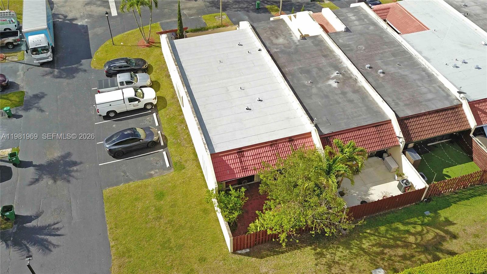 11721 SW 112th Ter Miami, FL 33186