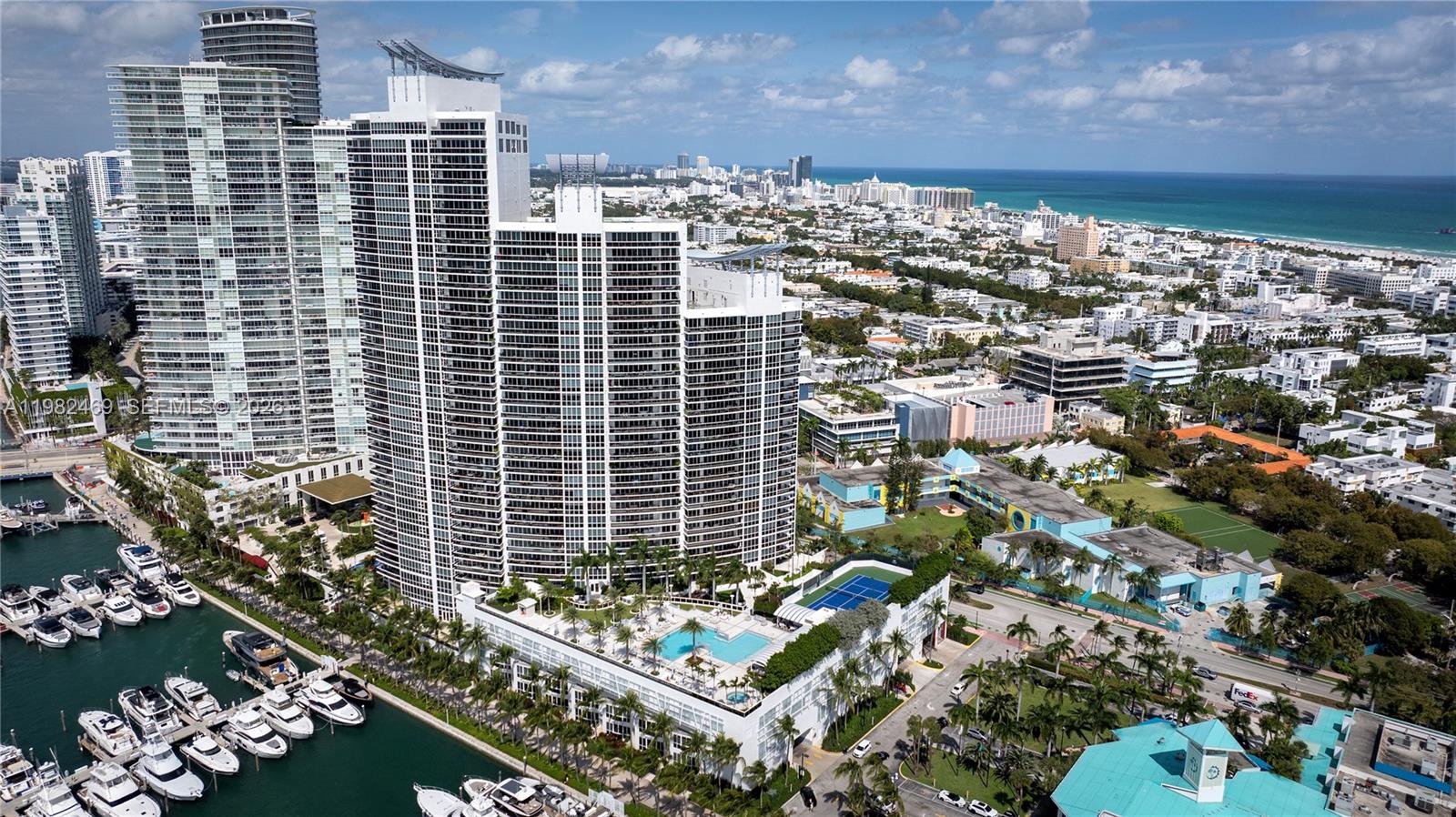 image Murano Grande23