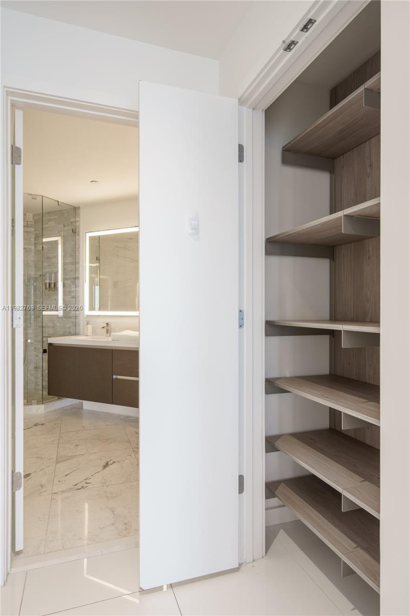 image Paramount Miami Worldcenter15