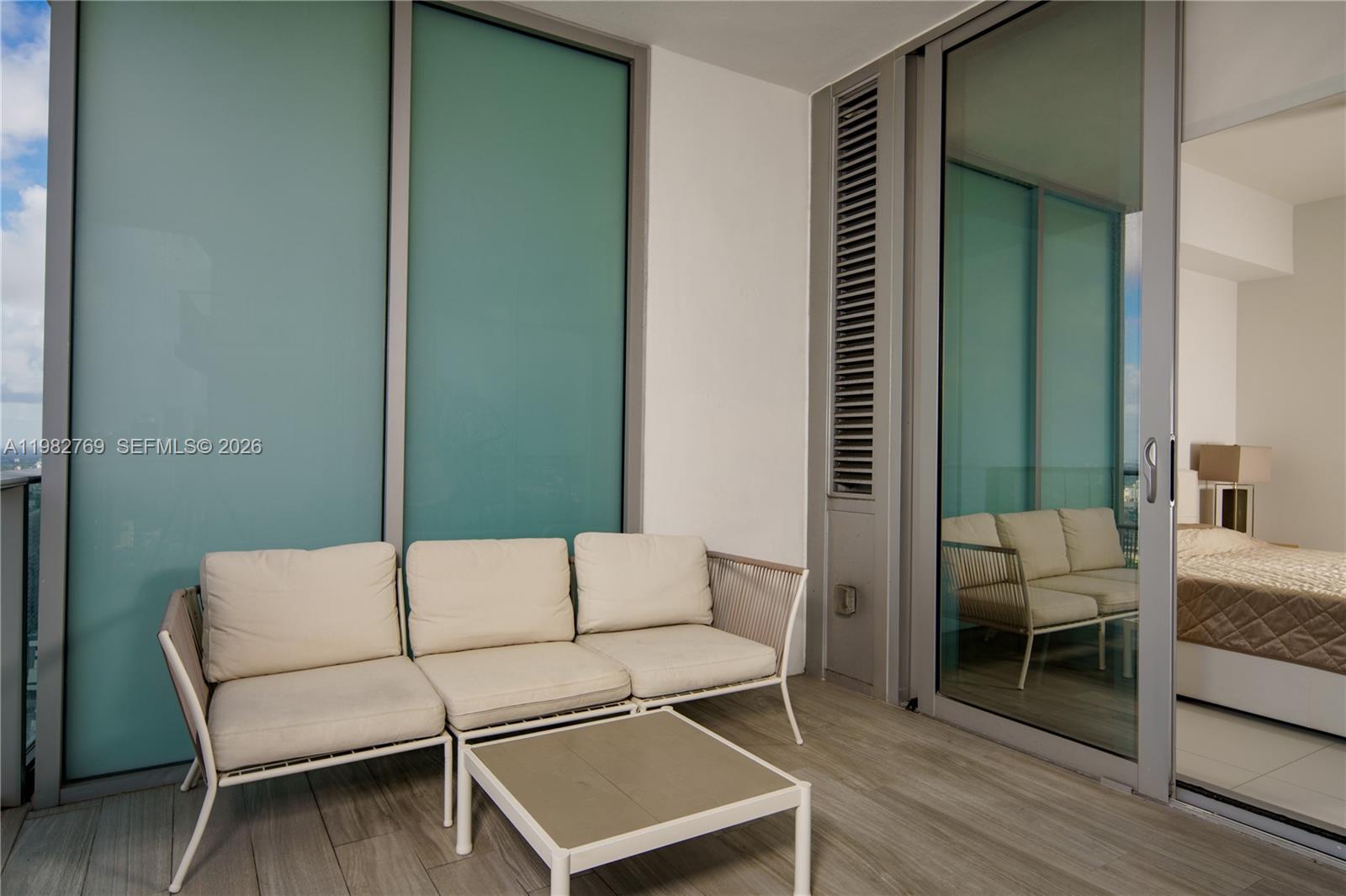 image Paramount Miami Worldcenter2