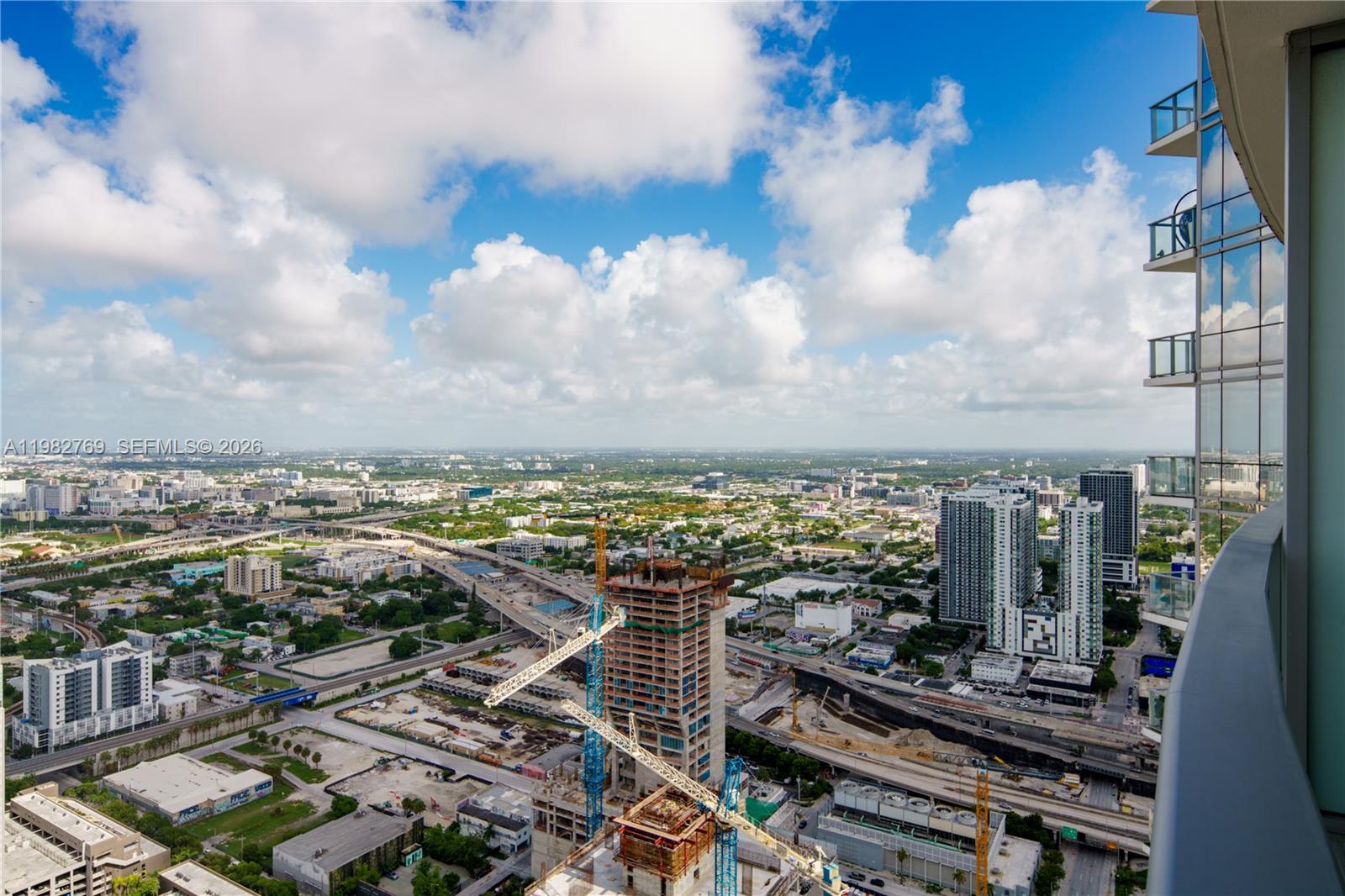 image Paramount Miami Worldcenter6