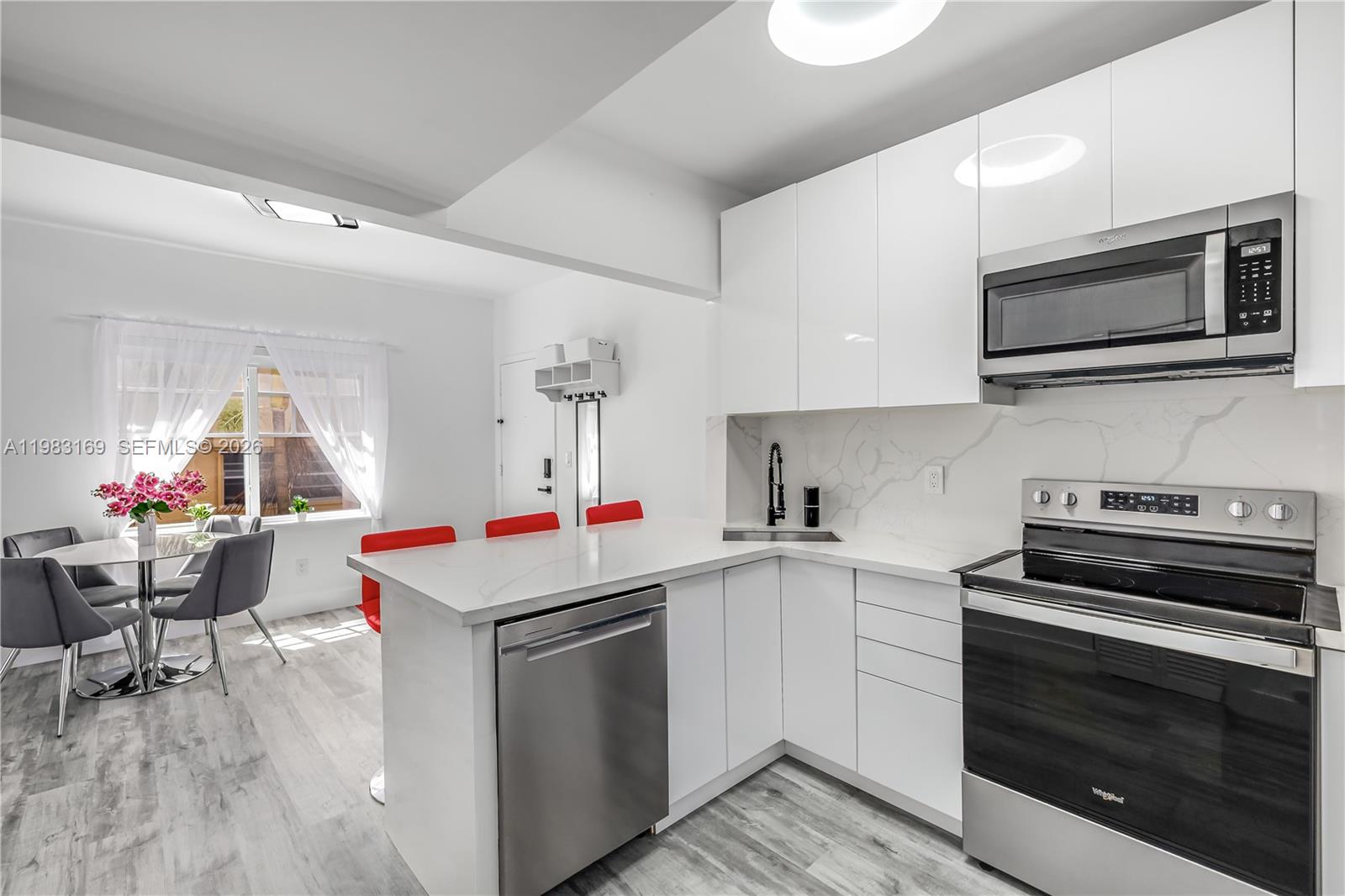 750 Pennsylvania Ave #6 Miami Beach, FL 33139